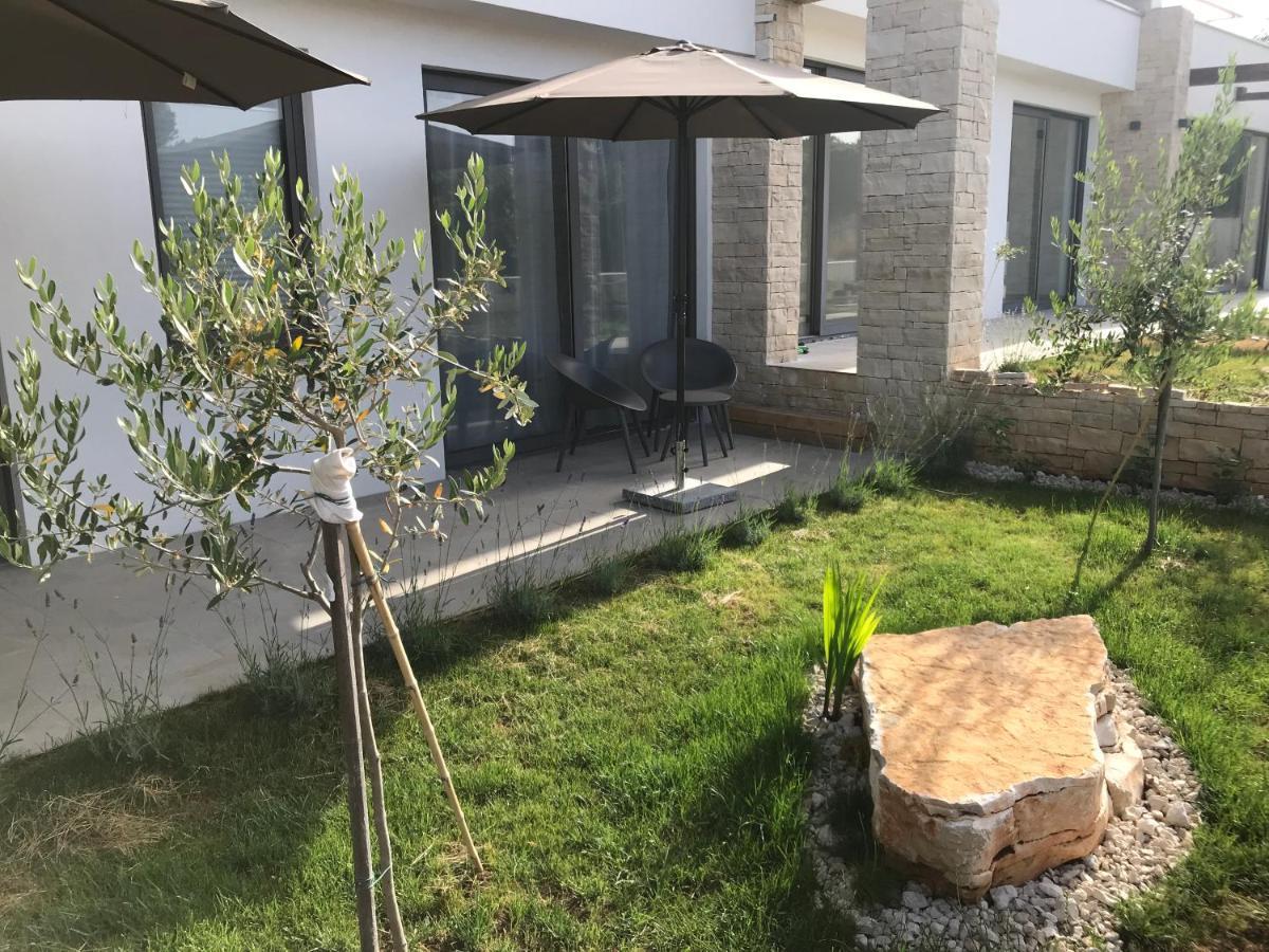 Villa Rosa Dei Venti - Peroj - Amazing Sea View Exterior foto
